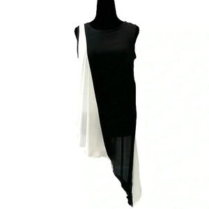 Ricki’s Blouse Sheer Sleeveless Asymmetric Flowy Top Black White Size Small